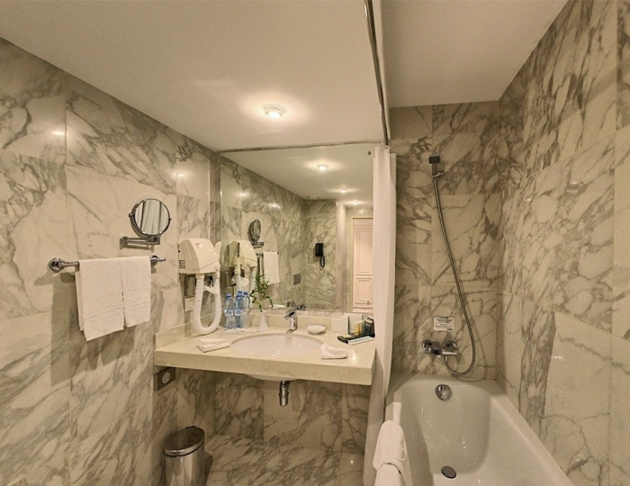 2-местное джуниор сьют - Гостиничный комплекс «Лазурная Отель и СПА»